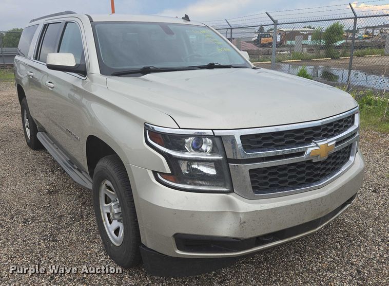image for item ER5436 2015 Chevrolet Suburban SUV