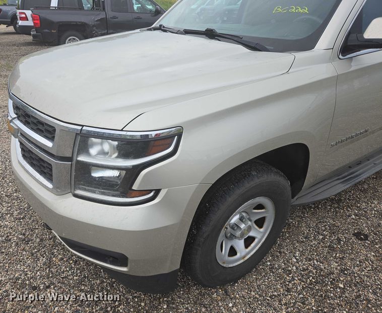 image for item ER5436 2015 Chevrolet Suburban SUV