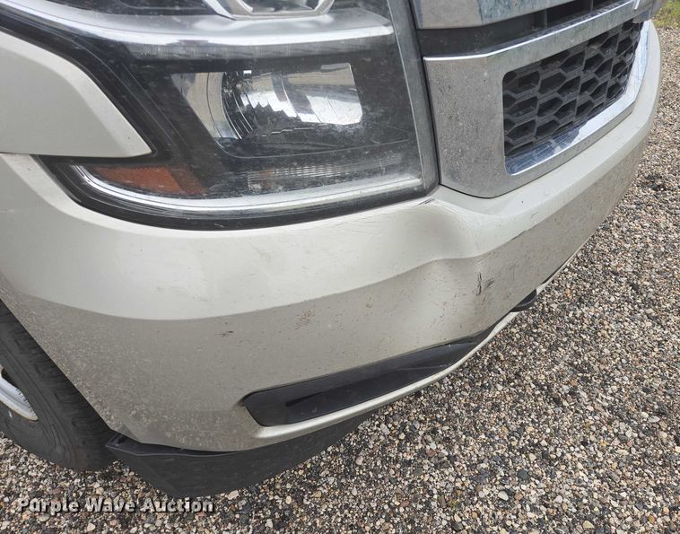 image for item ER5436 2015 Chevrolet Suburban SUV