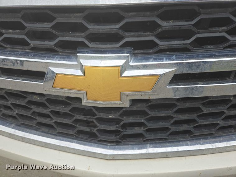 image for item ER5436 2015 Chevrolet Suburban SUV