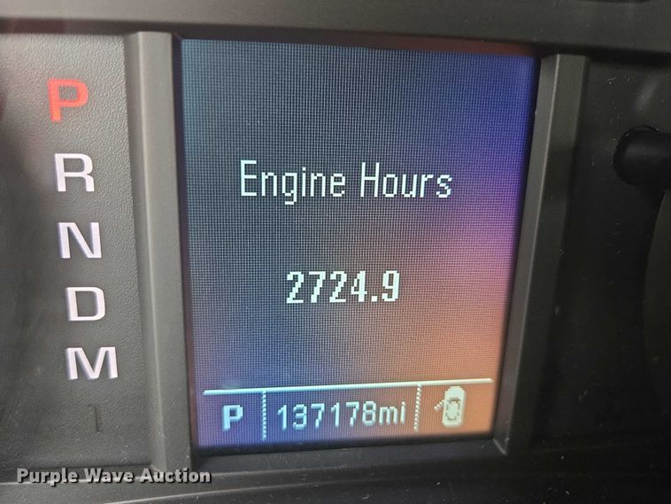 image for item ER5436 2015 Chevrolet Suburban SUV