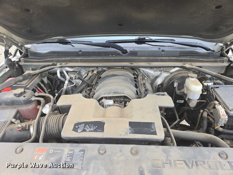 image for item ER5436 2015 Chevrolet Suburban SUV