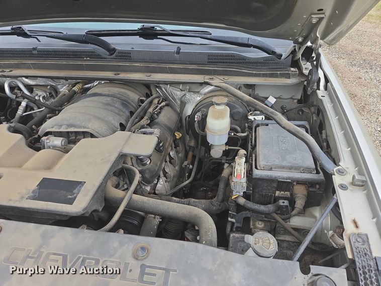 image for item ER5436 2015 Chevrolet Suburban SUV