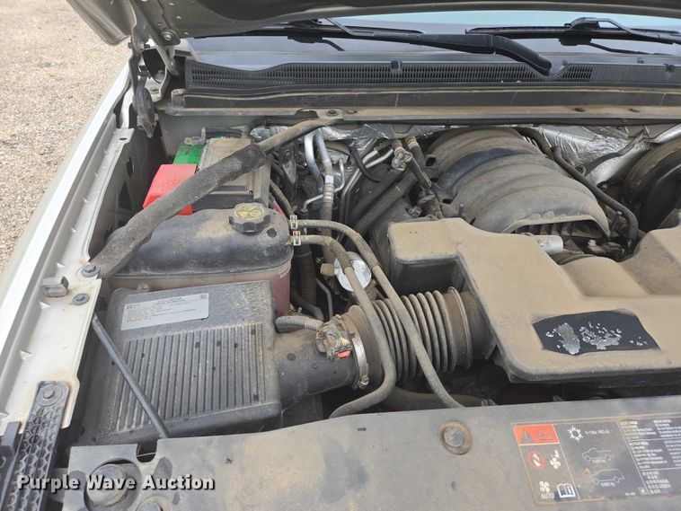 image for item ER5436 2015 Chevrolet Suburban SUV