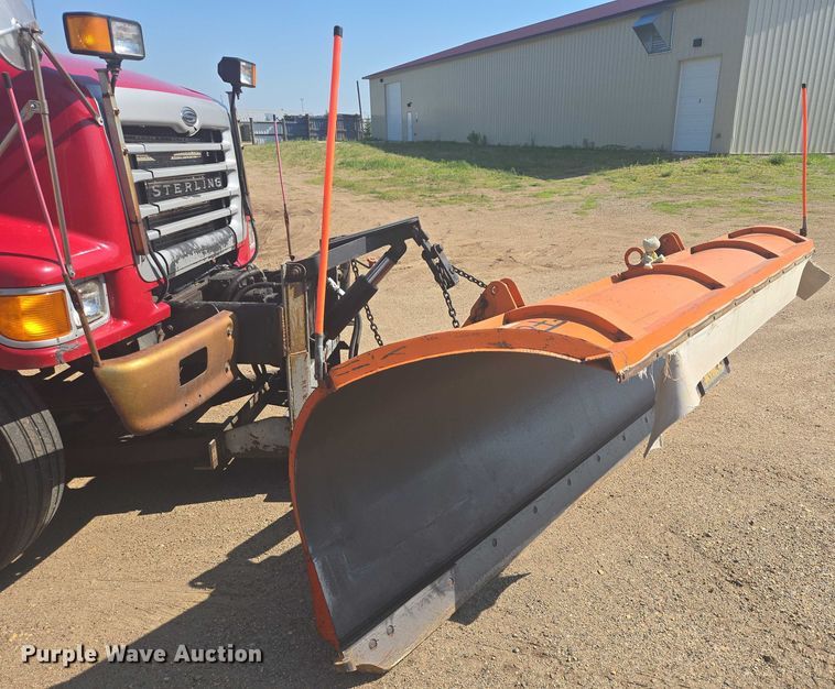 image for item ER5442 2005 Sterling L7500 dump truck