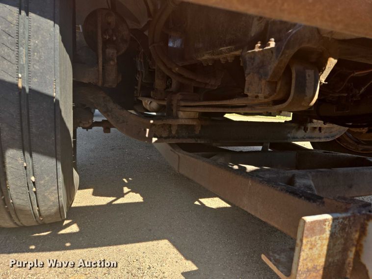 image for item ER5442 2005 Sterling L7500 dump truck