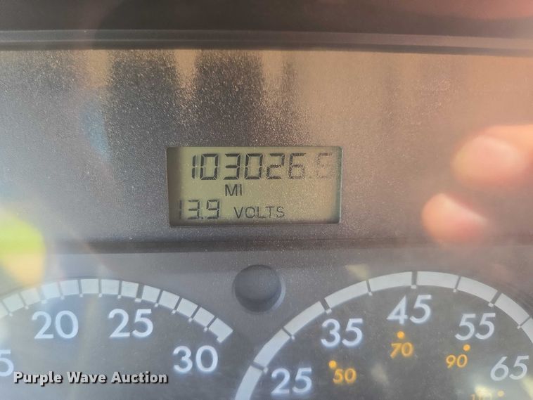 image for item ER5442 2005 Sterling L7500 dump truck