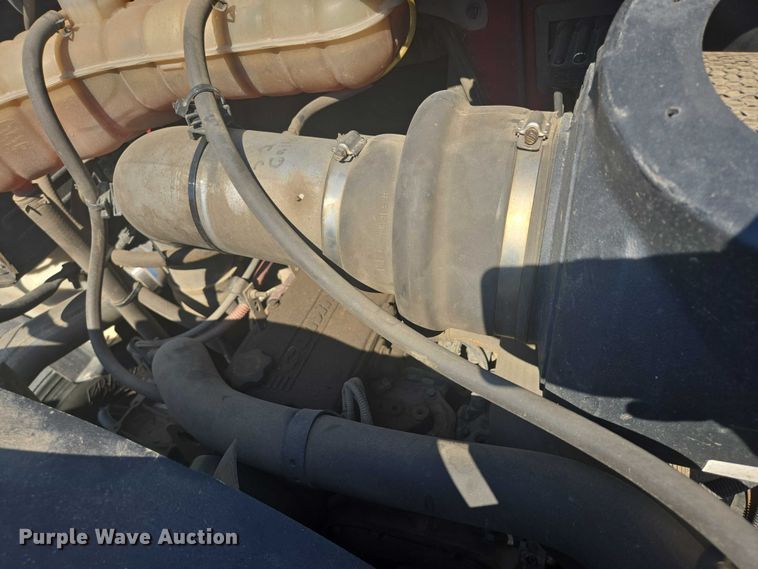 image for item ER5442 2005 Sterling L7500 dump truck