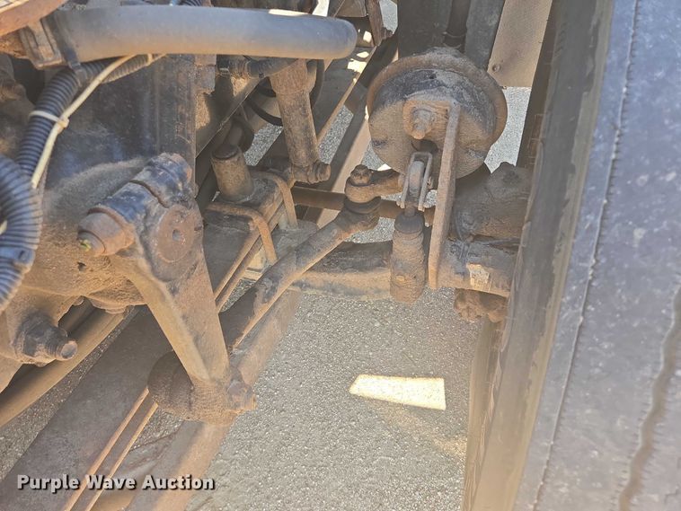 image for item ER5442 2005 Sterling L7500 dump truck