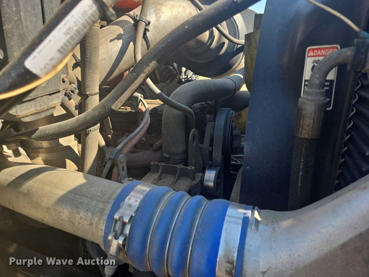 image for item ER5442 2005 Sterling L7500 dump truck