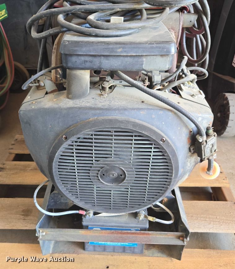 image for item FB9391 Lincoln Electric Ranger 9 welder/generator