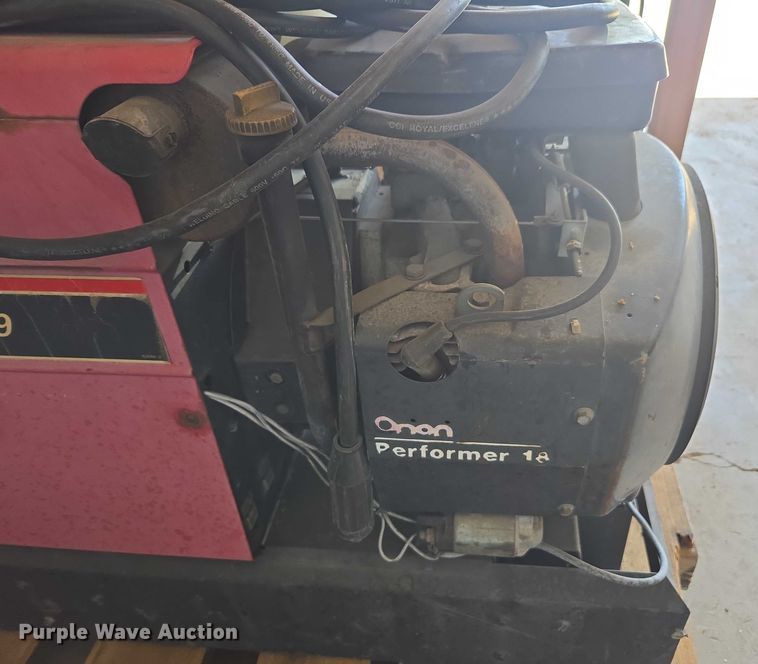 image for item FB9391 Lincoln Electric Ranger 9 welder/generator