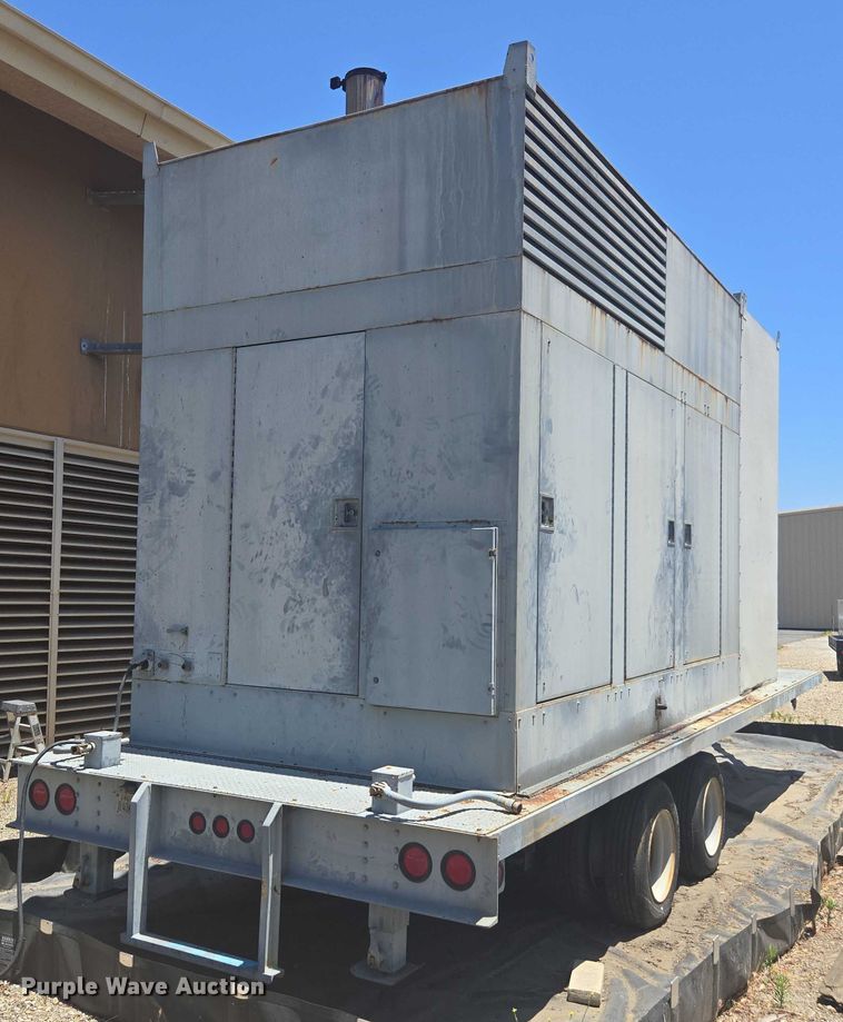 image for item FB9395 Onan 450DFEC generator