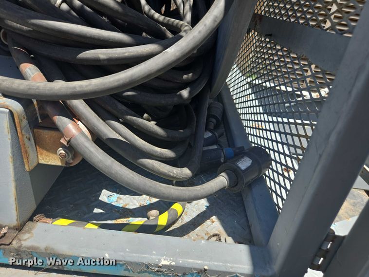 image for item FB9395 Onan 450DFEC generator