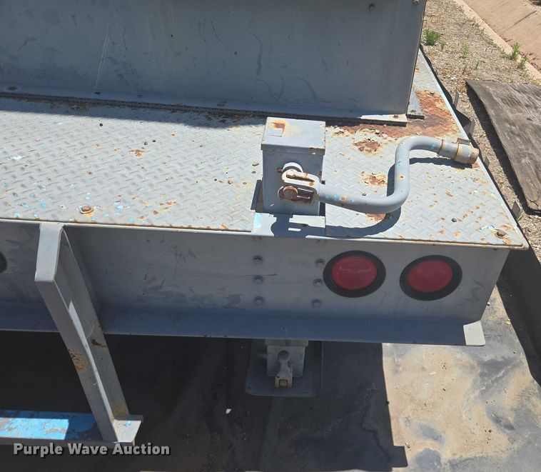 image for item FB9395 Onan 450DFEC generator