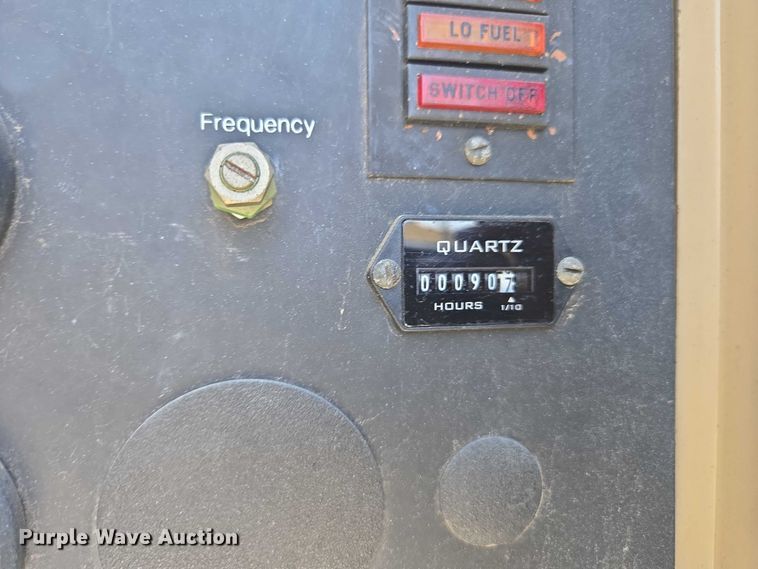 image for item FB9395 Onan 450DFEC generator