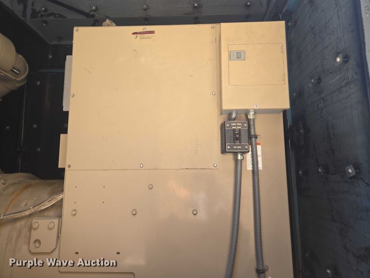 image for item FB9395 Onan 450DFEC generator