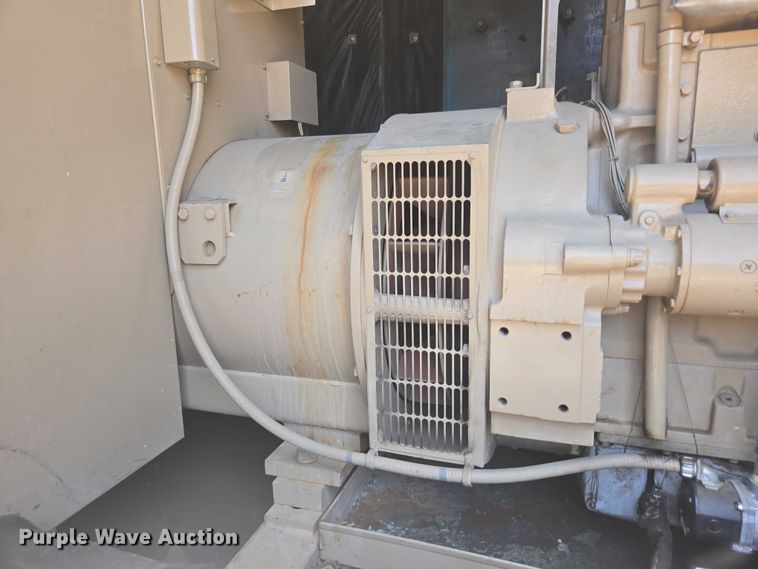 image for item FB9395 Onan 450DFEC generator