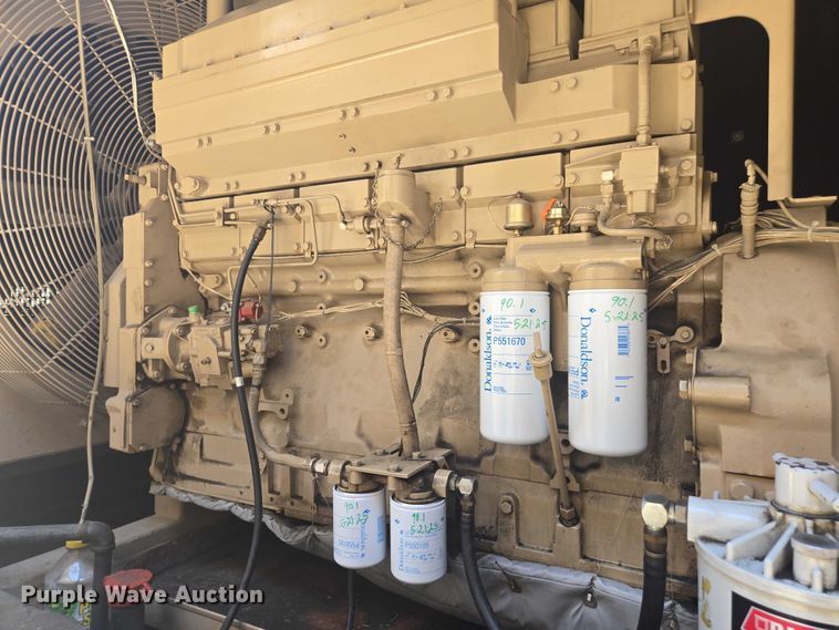 image for item FB9395 Onan 450DFEC generator