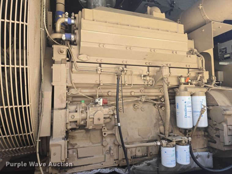 image for item FB9395 Onan 450DFEC generator