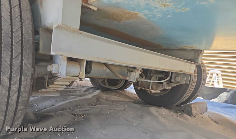 image for item FB9395 Onan 450DFEC generator