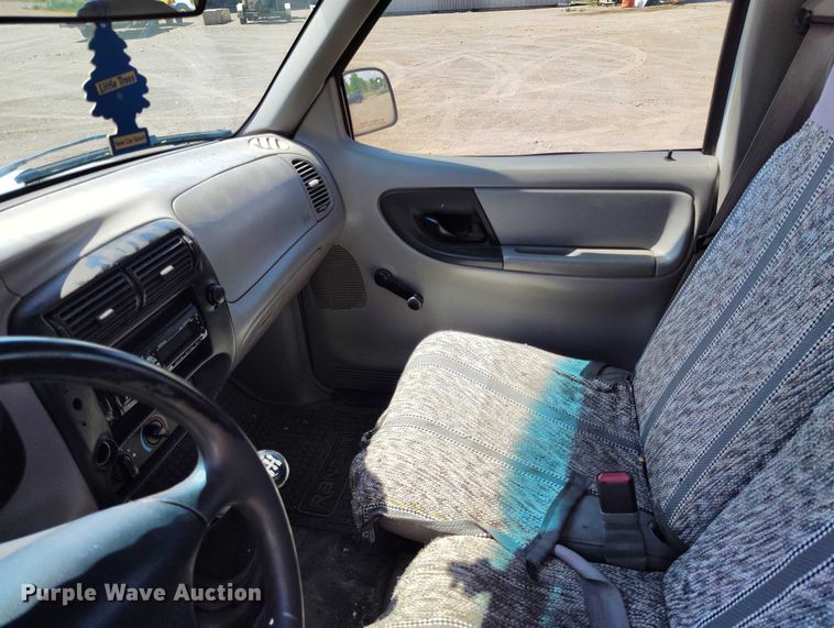 image for item IP9621 1998 Ford Ranger pickup truck