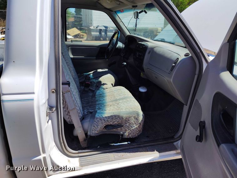 image for item IP9621 1998 Ford Ranger pickup truck