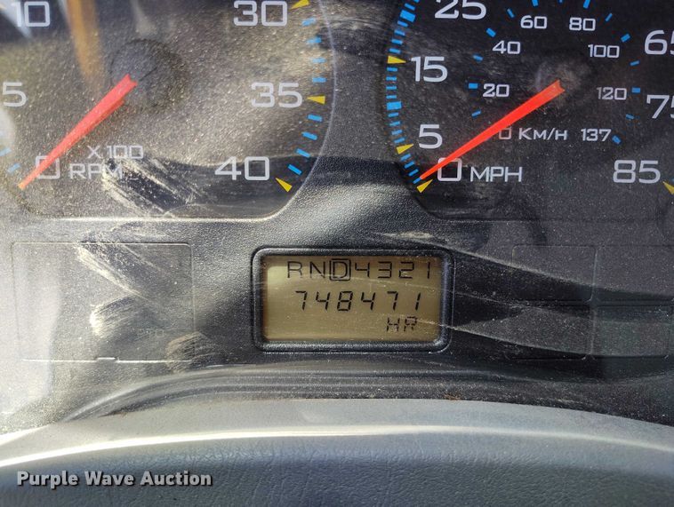 image for item IP9625 2005 International 7400 dump truck