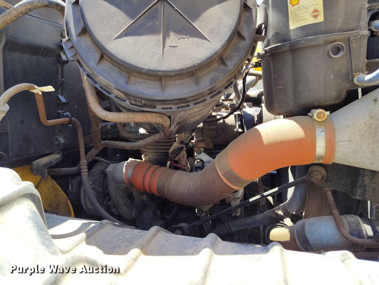 image for item IP9625 2005 International 7400 dump truck