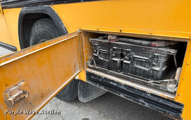 image for item MO9290 2007 Blue Bird All American school bus