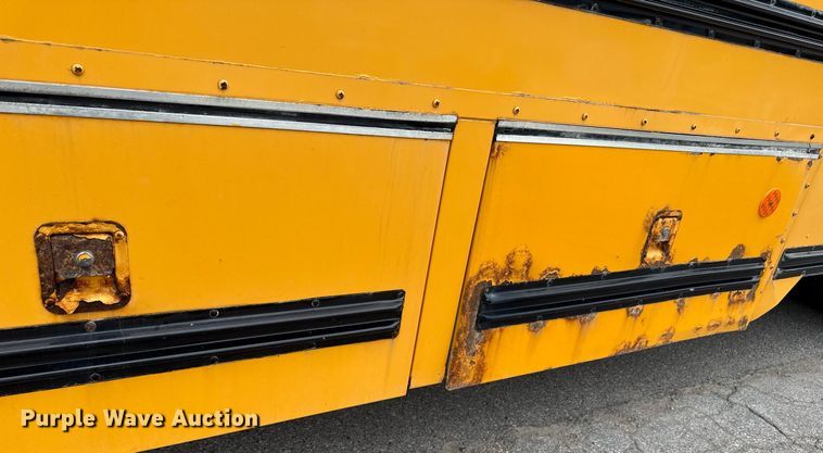 image for item MO9290 2007 Blue Bird All American school bus