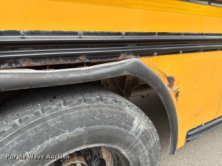 image for item MO9290 2007 Blue Bird All American school bus