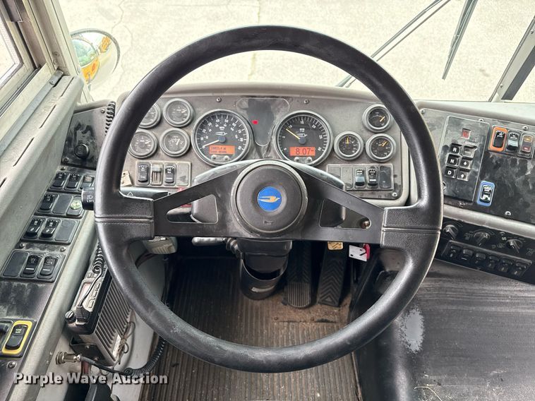 image for item MO9290 2007 Blue Bird All American school bus