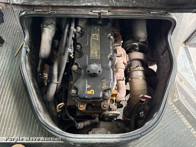 image for item MO9290 2007 Blue Bird All American school bus