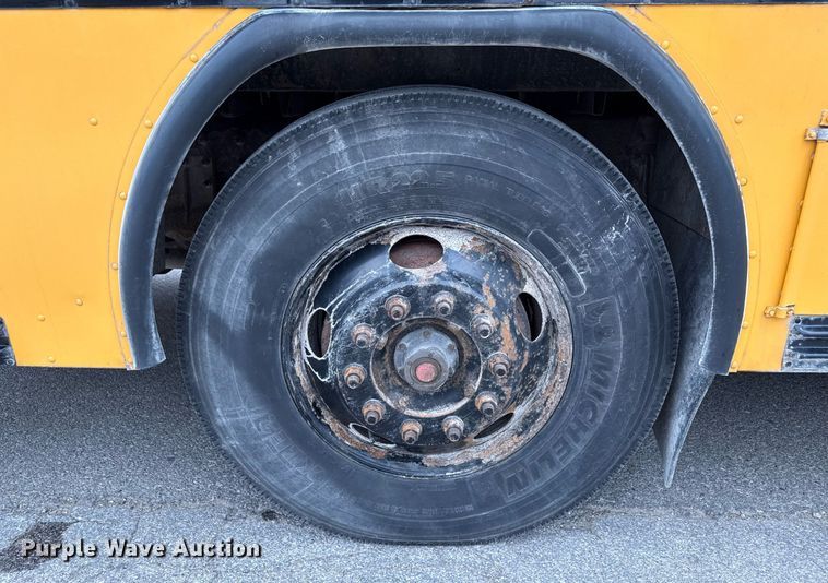 image for item MO9290 2007 Blue Bird All American school bus