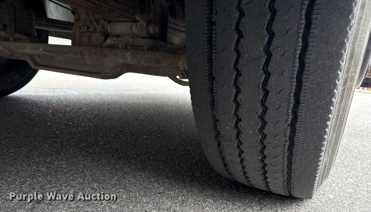 image for item MO9290 2007 Blue Bird All American school bus