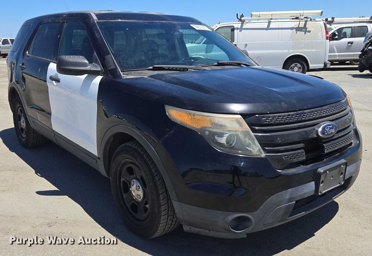 image for item YA0644 2015 Ford Explorer Police Interceptor SUV