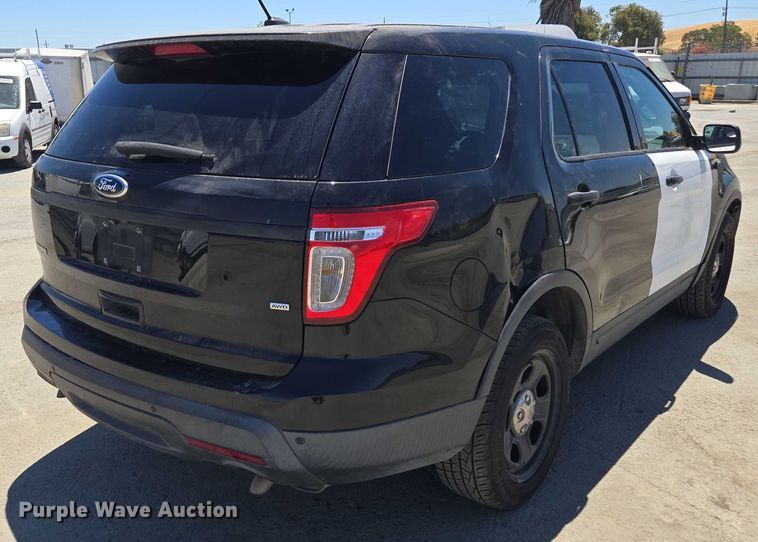 image for item YA0644 2015 Ford Explorer Police Interceptor SUV