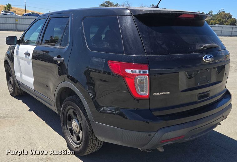 image for item YA0644 2015 Ford Explorer Police Interceptor SUV
