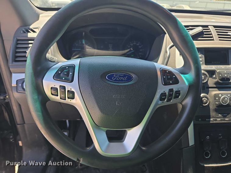 image for item YA0644 2015 Ford Explorer Police Interceptor SUV