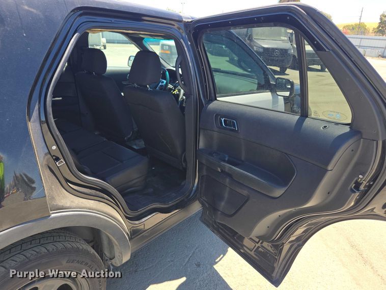image for item YA0644 2015 Ford Explorer Police Interceptor SUV
