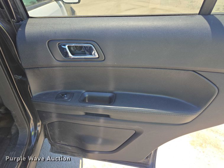 image for item YA0644 2015 Ford Explorer Police Interceptor SUV