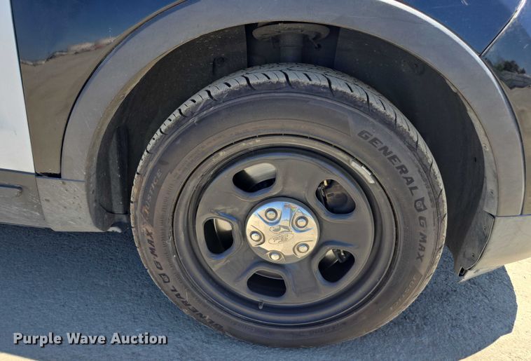 image for item YA0644 2015 Ford Explorer Police Interceptor SUV