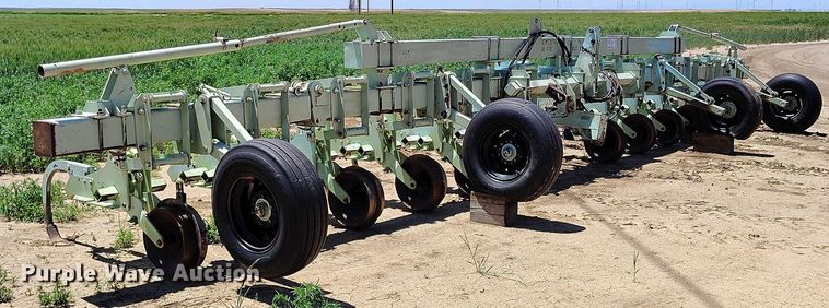 image for item DP4967 Orthman  332-015 row crop cultivator