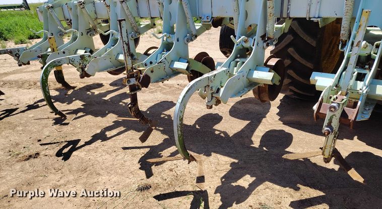 image for item DP4967 Orthman  332-015 row crop cultivator