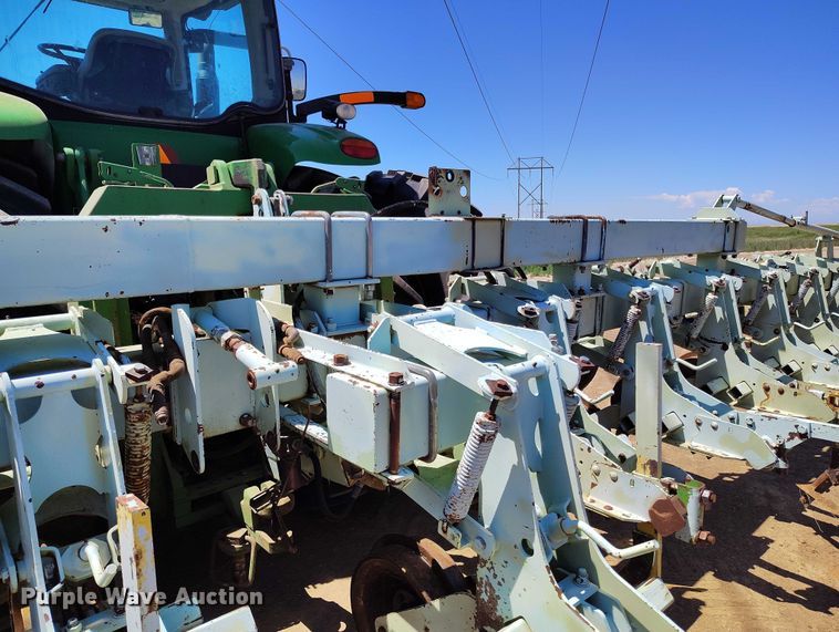 image for item DP4967 Orthman  332-015 row crop cultivator