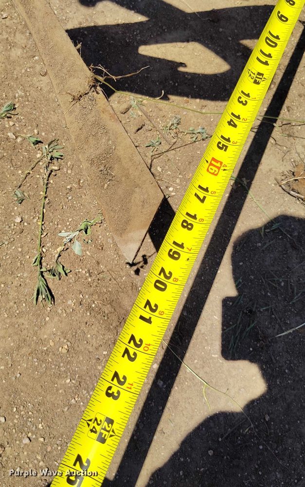 image for item DP4967 Orthman  332-015 row crop cultivator