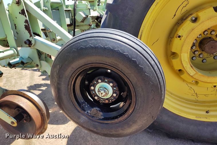 image for item DP4967 Orthman  332-015 row crop cultivator