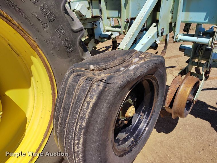 image for item DP4967 Orthman  332-015 row crop cultivator