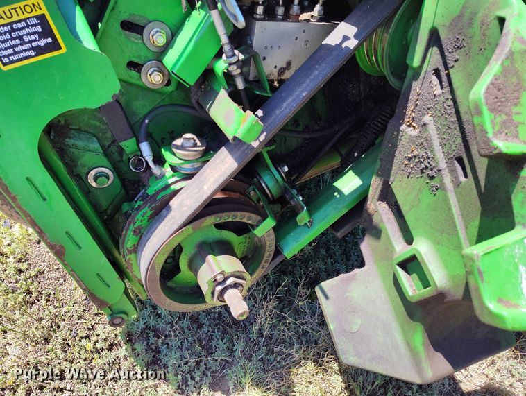 image for item DP5012 2012 John Deere S680 combine